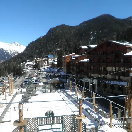 Renove Pour 3 Pers A Valfrejus, Proche Telecabine, Parking Gratuit - Fr-1-561-106
